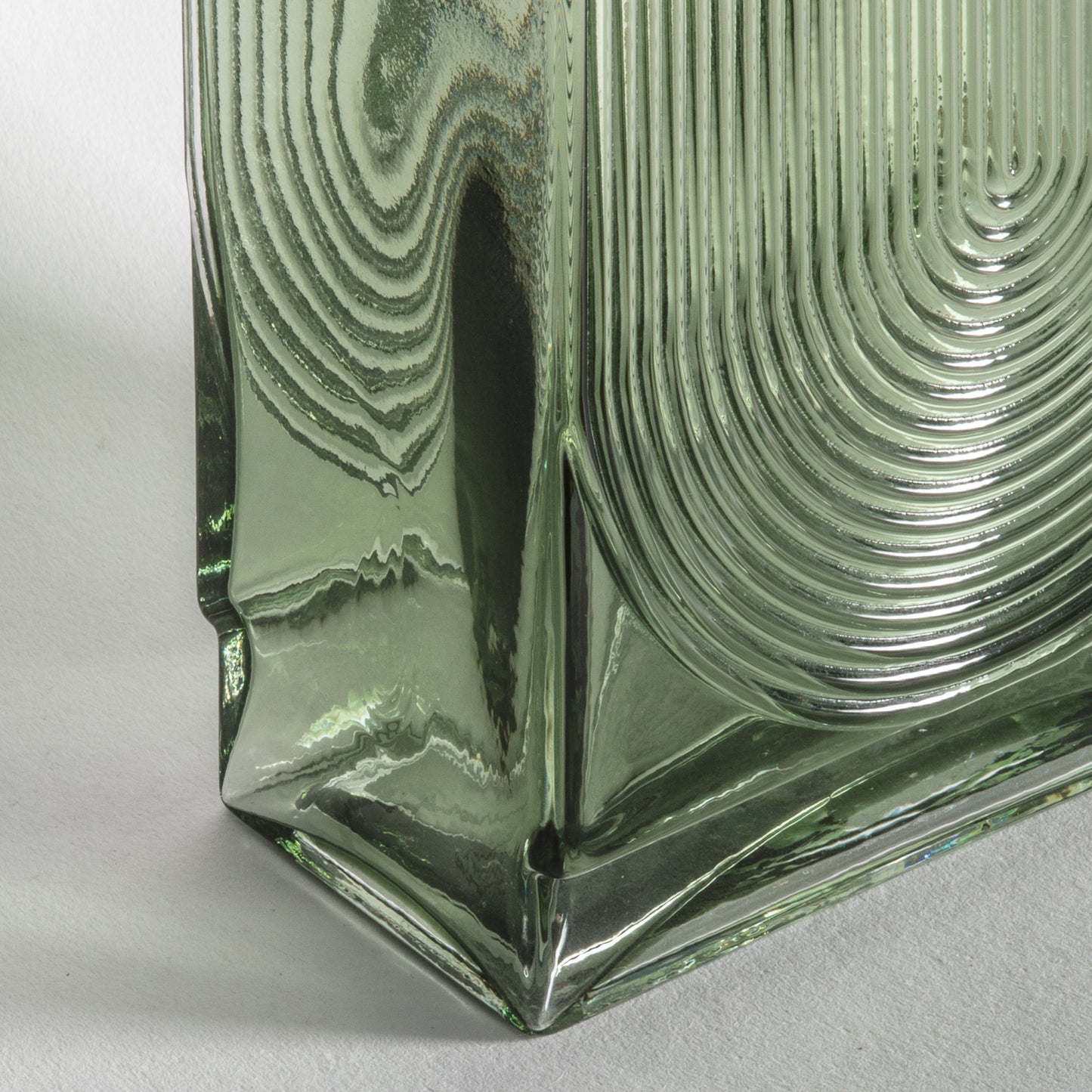 Savaro Vase Green